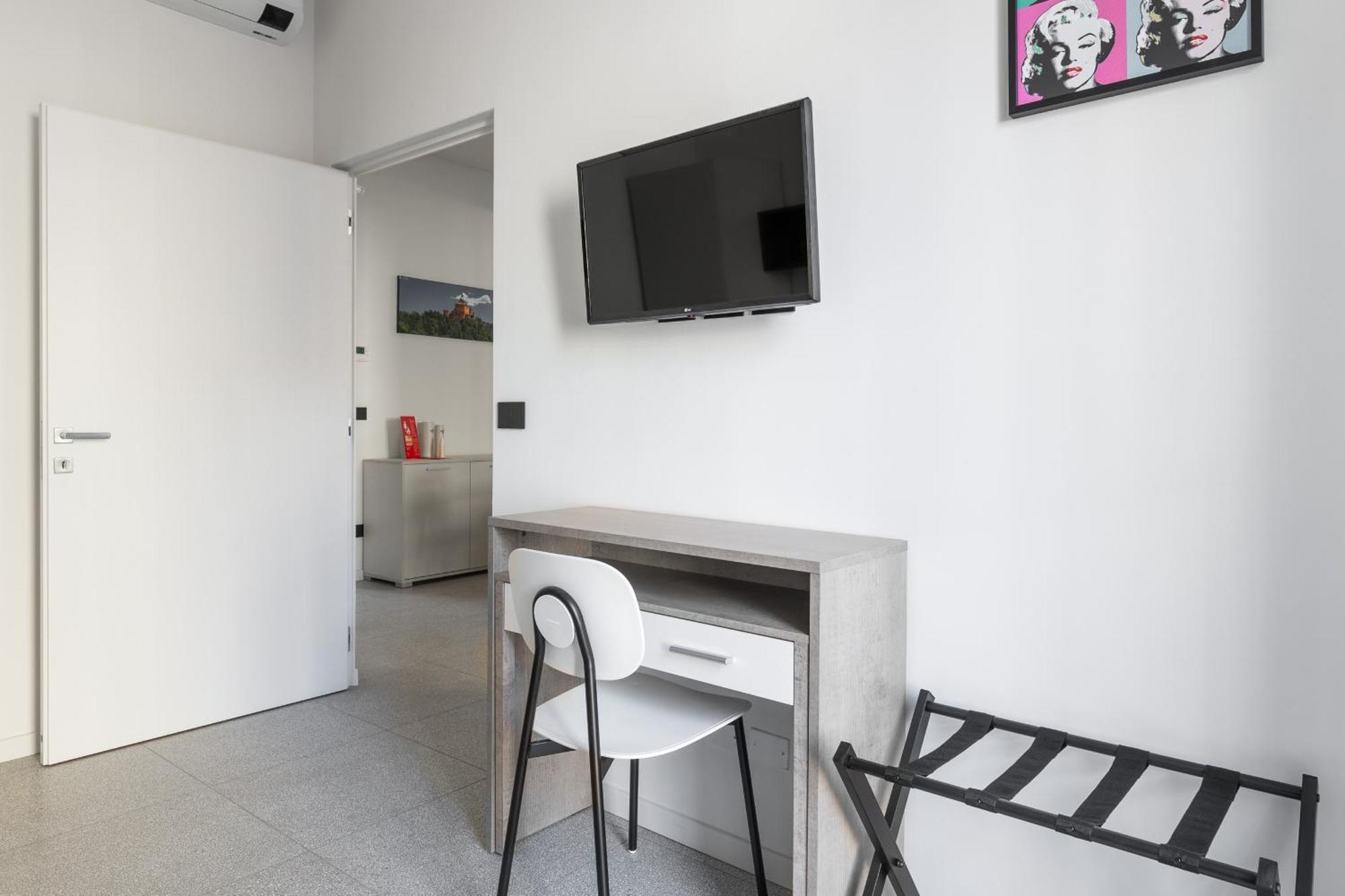 Capo Di Lucca White Apartments By Wonderful Italy Bologna Bagian luar foto